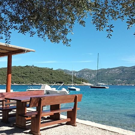 Zrnovo Holiday Home Villa Kastel מראה חיצוני תמונה